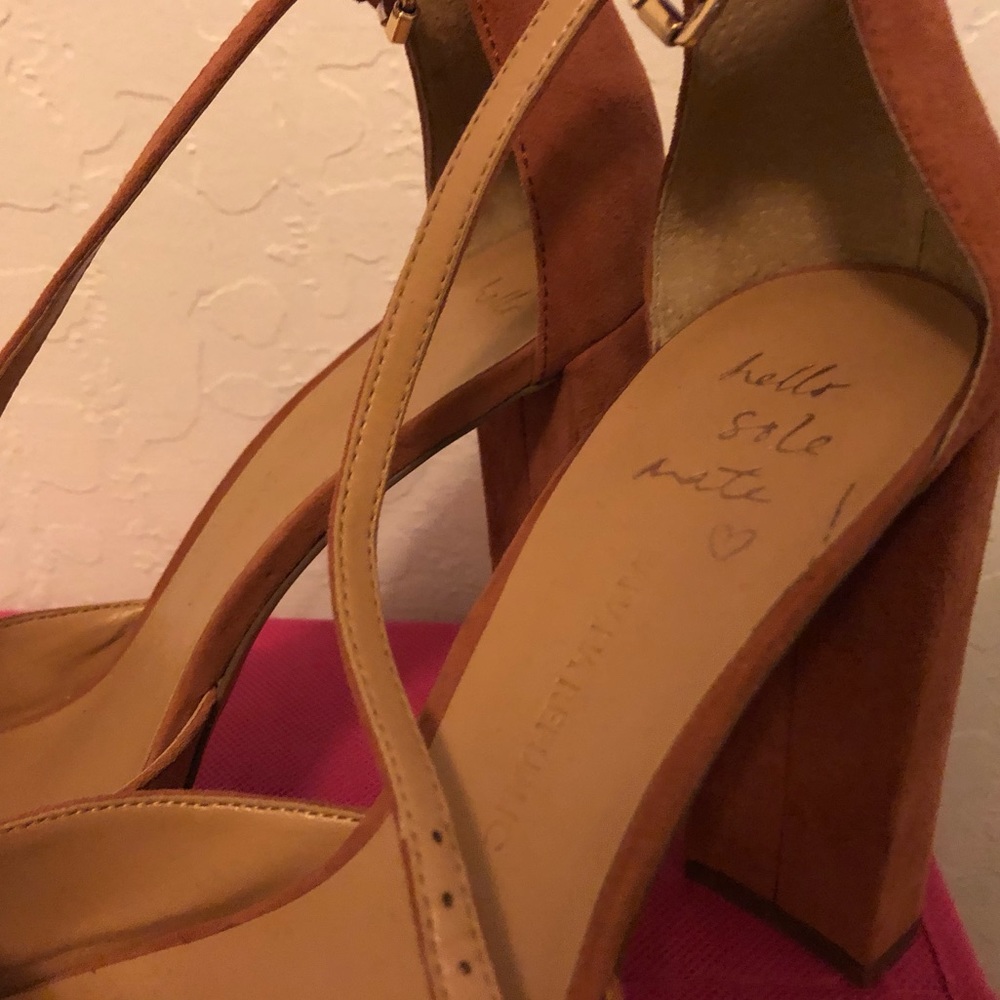 Heels - Picture 2 of 3